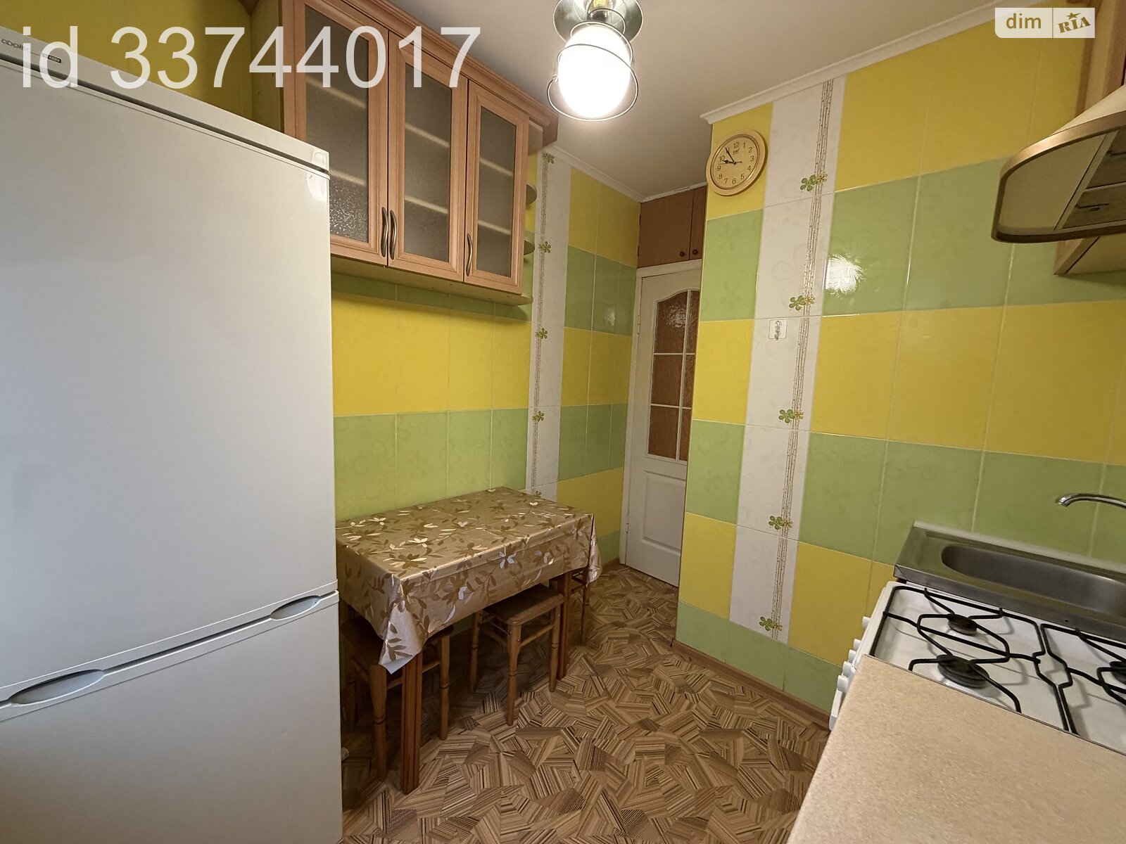 Продажа трехкомнатной квартиры в Чернигове, на ул. Защитников Украины, район Деснянский фото 1