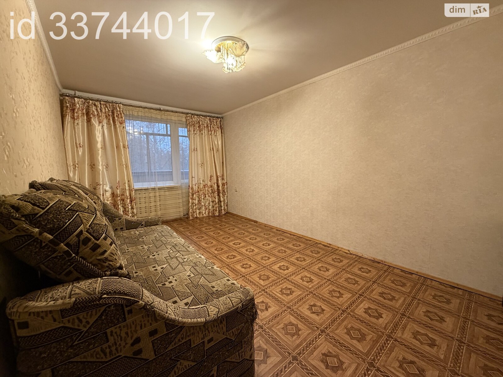 Продажа трехкомнатной квартиры в Чернигове, на ул. Защитников Украины, район Деснянский фото 1