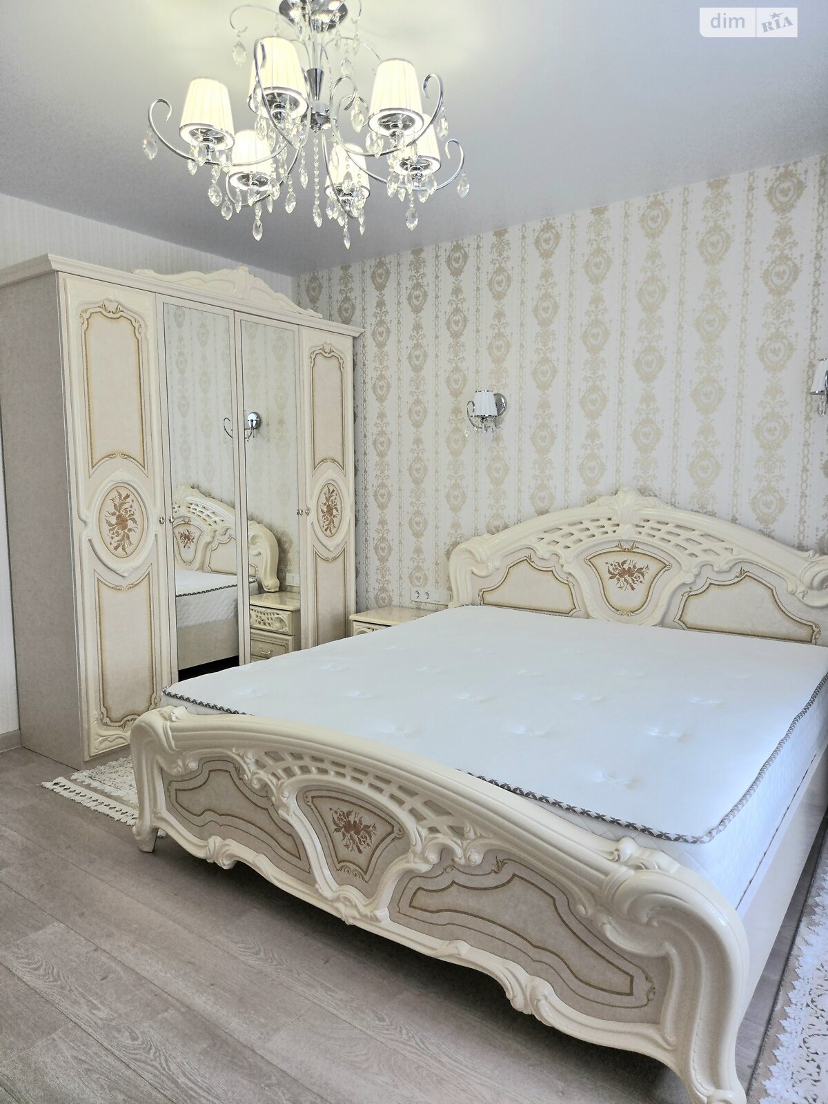 Продаж трикімнатної квартири в Чернігові, на вул. Зелена 10, район Деснянський фото 1 Продаж трикімнатної квартири в Чернігові, на вул. Зелена 10, район Деснянський фото 1