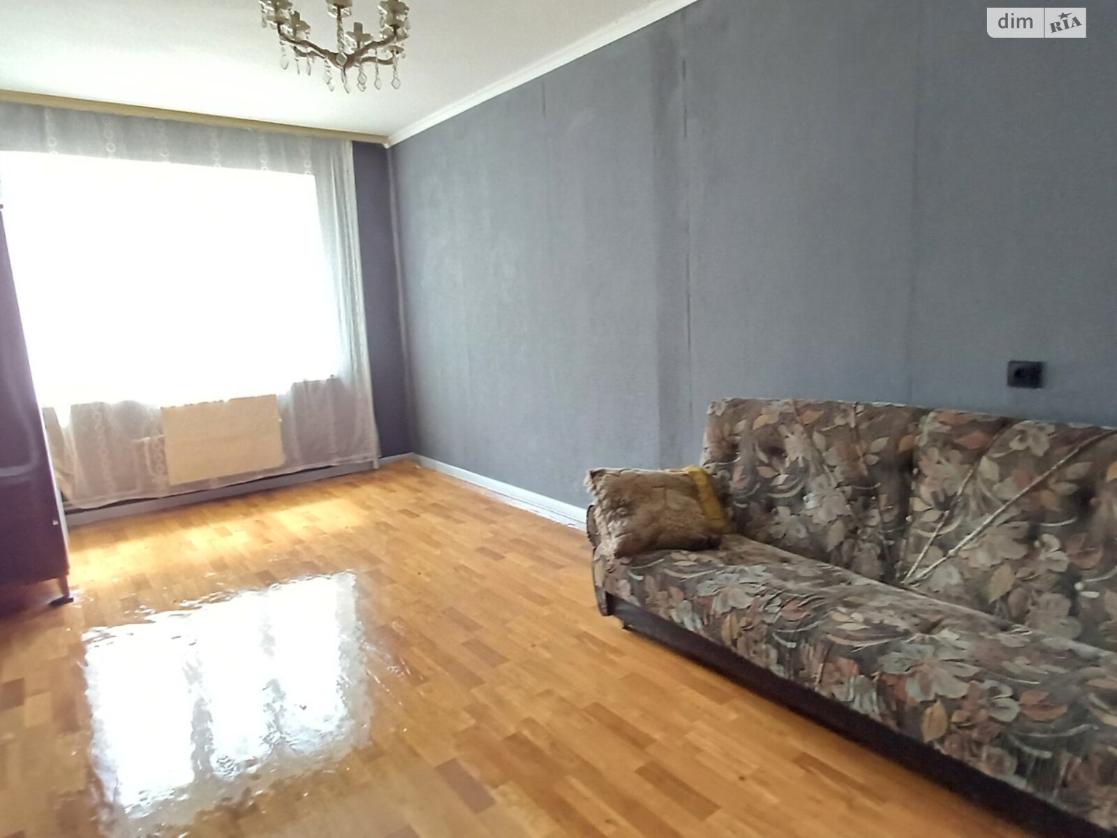 Продаж однокімнатної квартири в Чернігові, на вул. Курсанта Єськова 4, район Єськов фото 1 Продаж однокімнатної квартири в Чернігові, на вул. Курсанта Єськова 4, район Єськов фото 1
