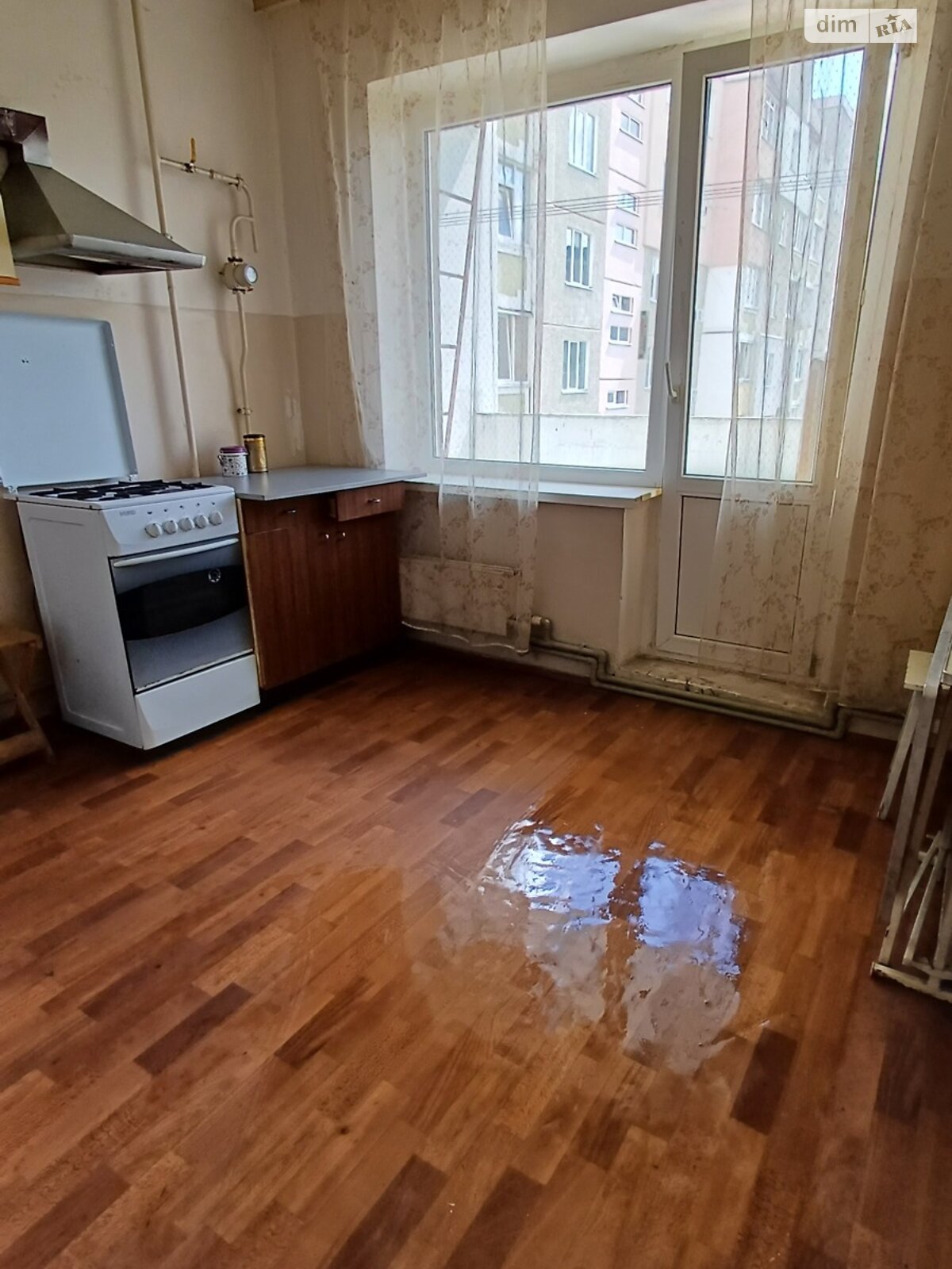 Продаж однокімнатної квартири в Чернігові, на вул. Курсанта Єськова 4, район Єськов фото 1 Продаж однокімнатної квартири в Чернігові, на вул. Курсанта Єськова 4, район Єськов фото 1