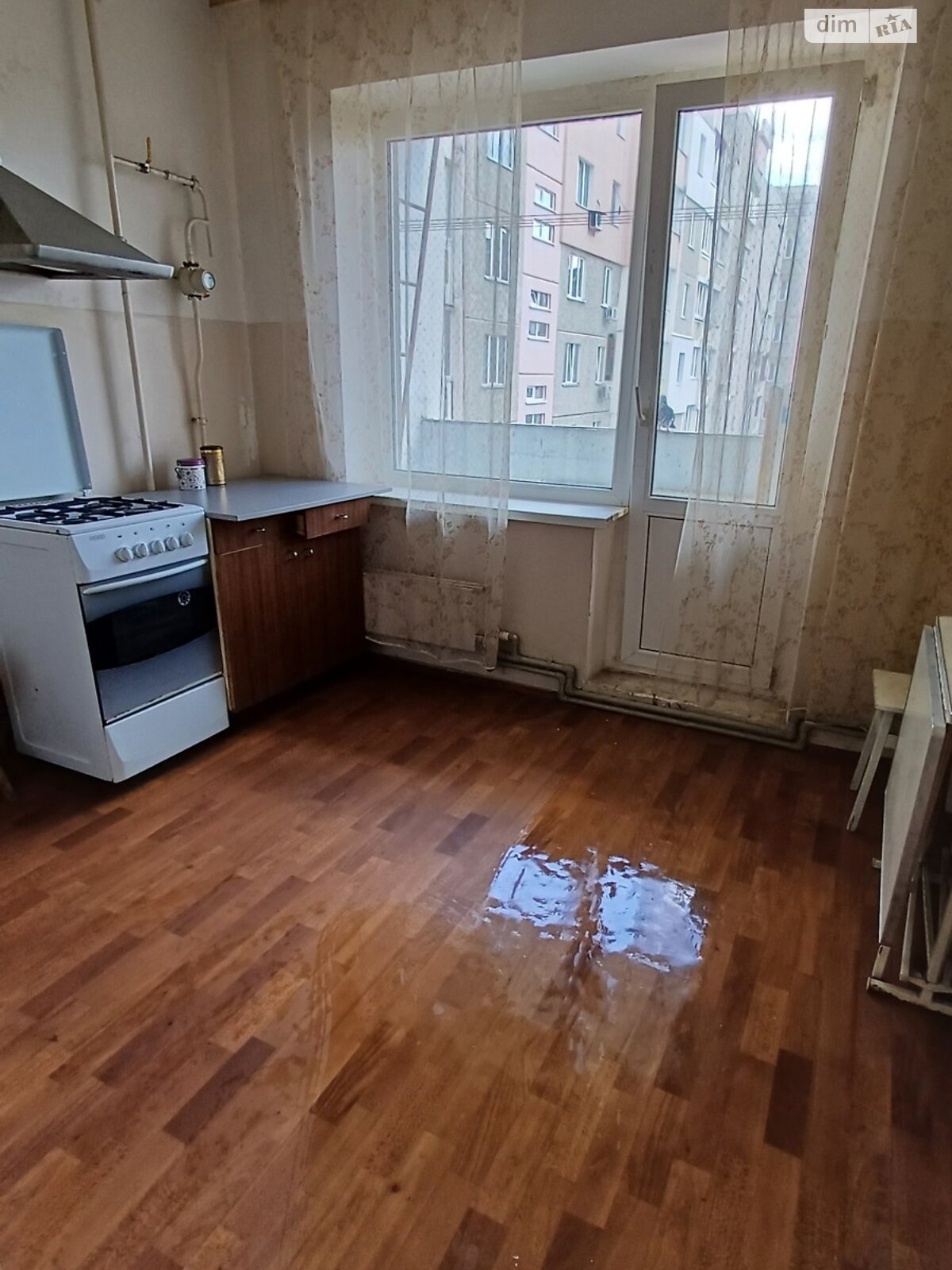 Продаж однокімнатної квартири в Чернігові, на вул. Курсанта Єськова 4, район Єськов фото 1 Продаж однокімнатної квартири в Чернігові, на вул. Курсанта Єськова 4, район Єськов фото 1