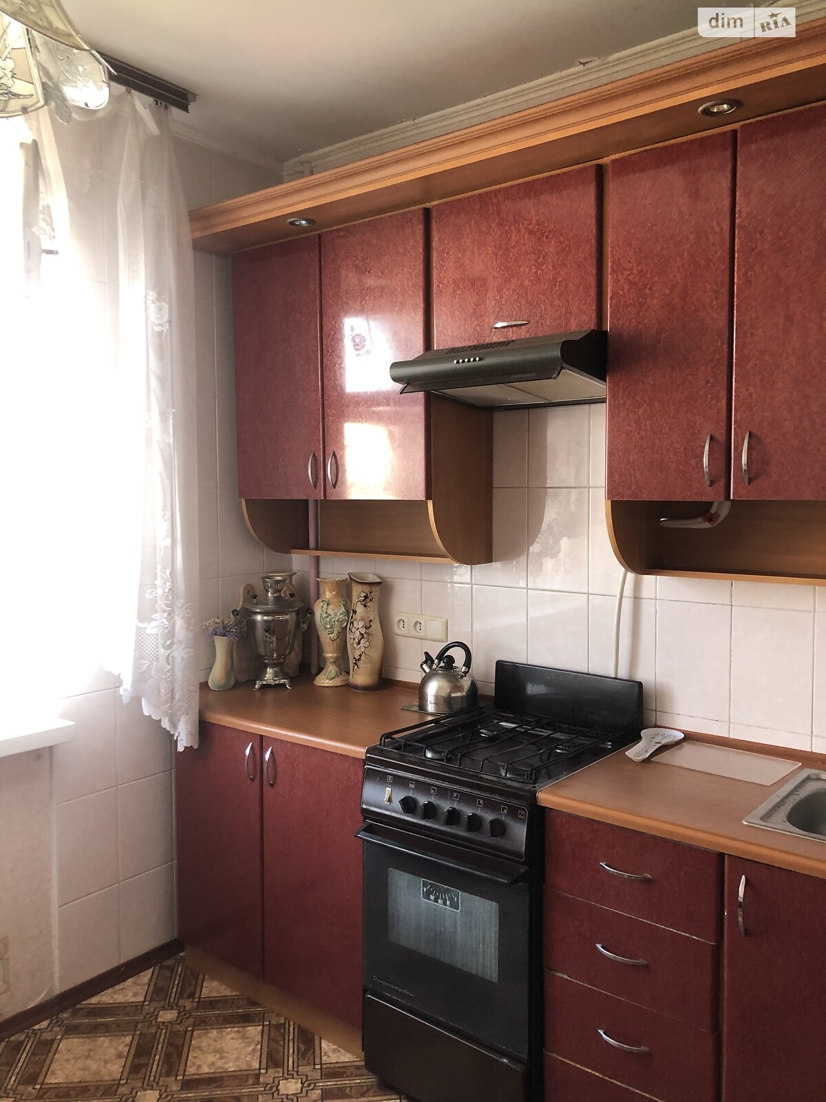 Продажа трехкомнатной квартиры в Чернигове, на ул. Курсанта Еськова 8, район Еськов фото 1