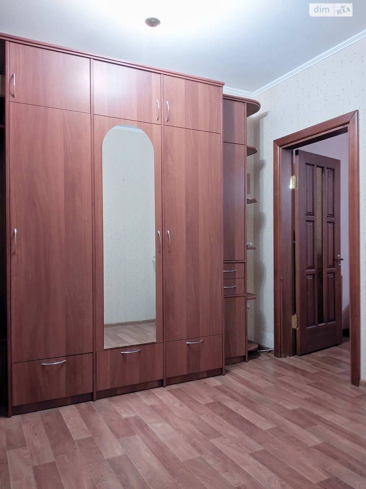 Продаж двокімнатної квартири в Чернігові, на вул. Курсанта Єськова 8А, район Єськов фото 1