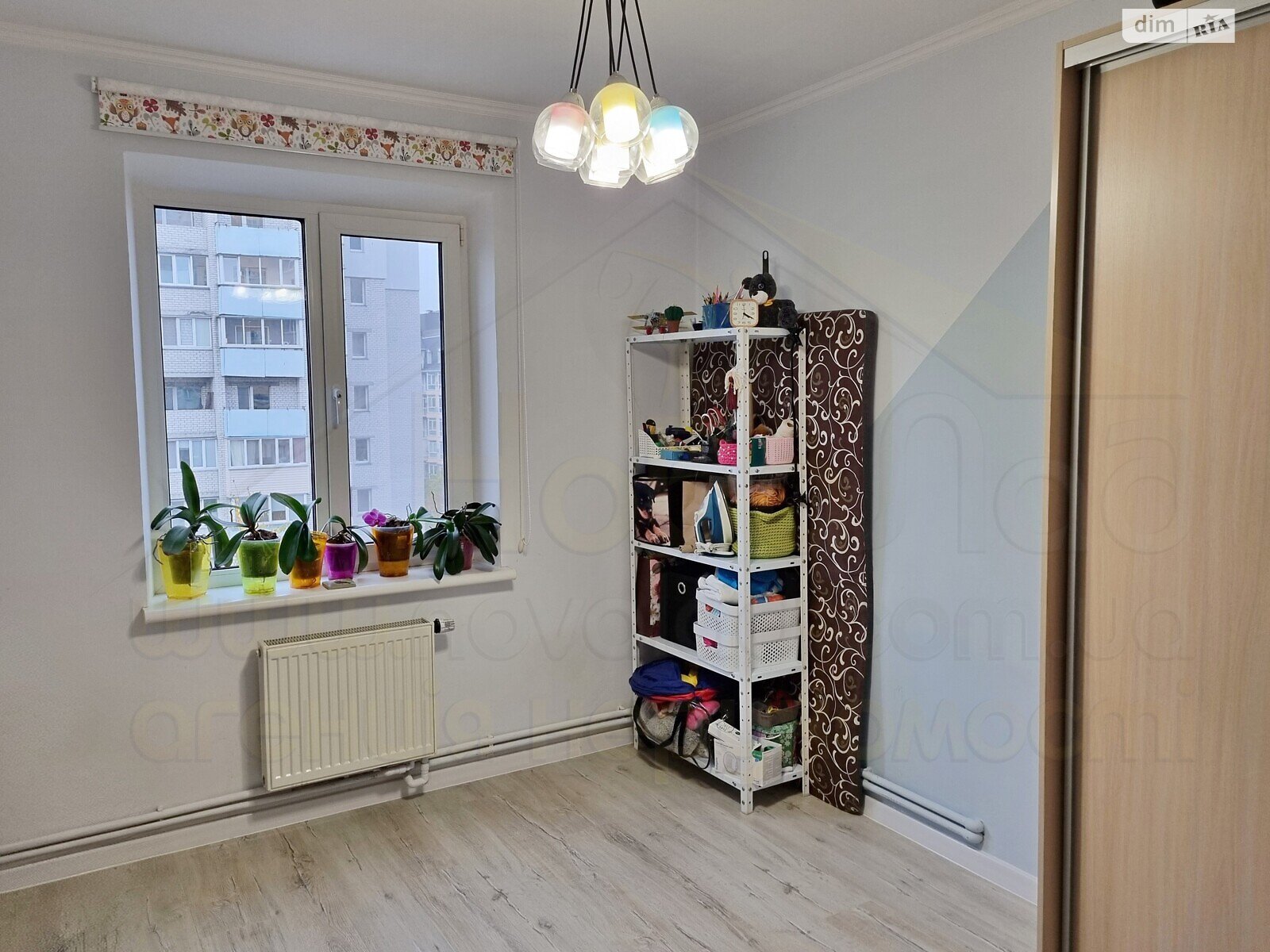 Продаж трикімнатної квартири в Чернігові, на вул. Курсанта Єськова, район Єськов фото 1