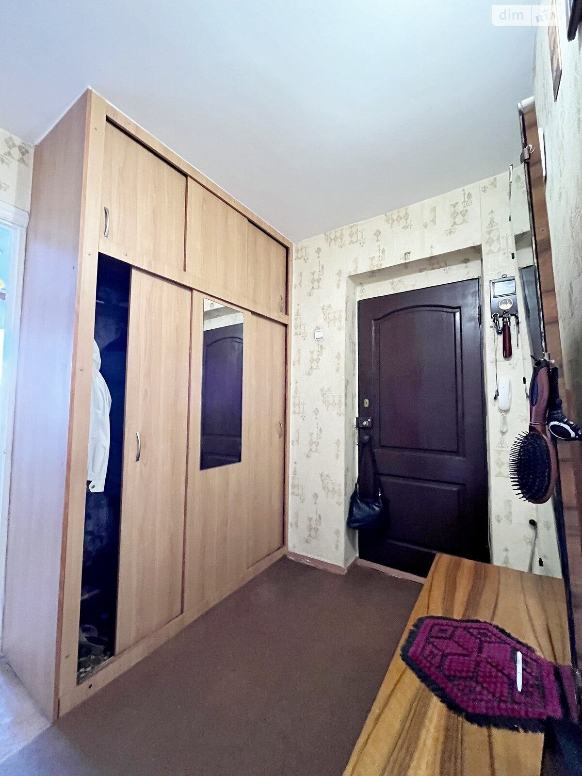 Продаж трикімнатної квартири в Чернігові, на вул. Богуна Івана 54, район Градецький фото 1 Продаж трикімнатної квартири в Чернігові, на вул. Богуна Івана 54, район Градецький фото 1