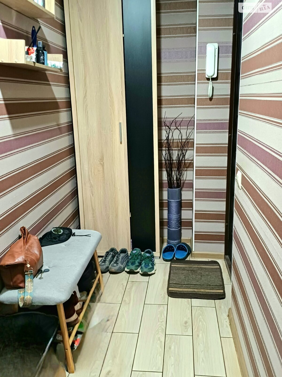 Продажа двухкомнатной квартиры в Чернигове, на пер. Коцюбинского 4А, район Холодные Яры фото 1 Продажа двухкомнатной квартиры в Чернигове, на пер. Коцюбинского 4А, район Холодные Яры фото 1