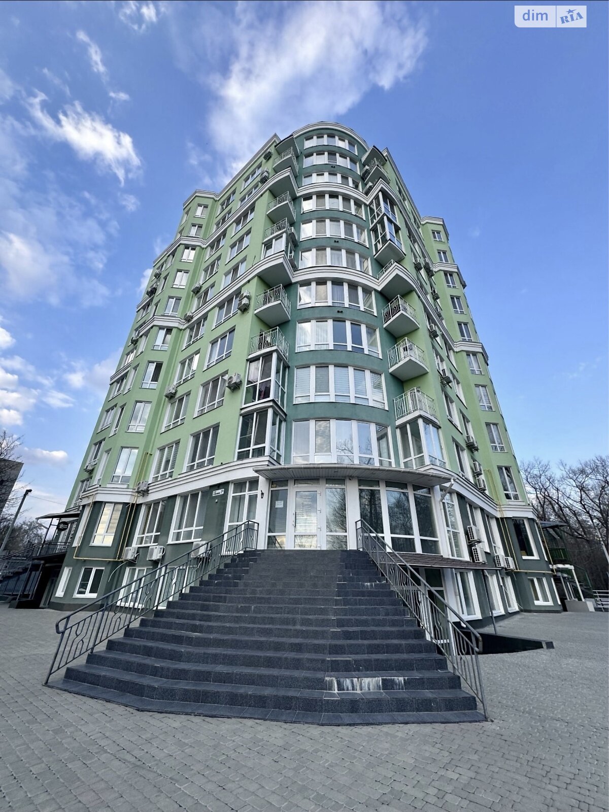 Продажа однокомнатной квартиры в Чернигове, на ул. Михнюка Олега 1А, район Красный Мост фото 1