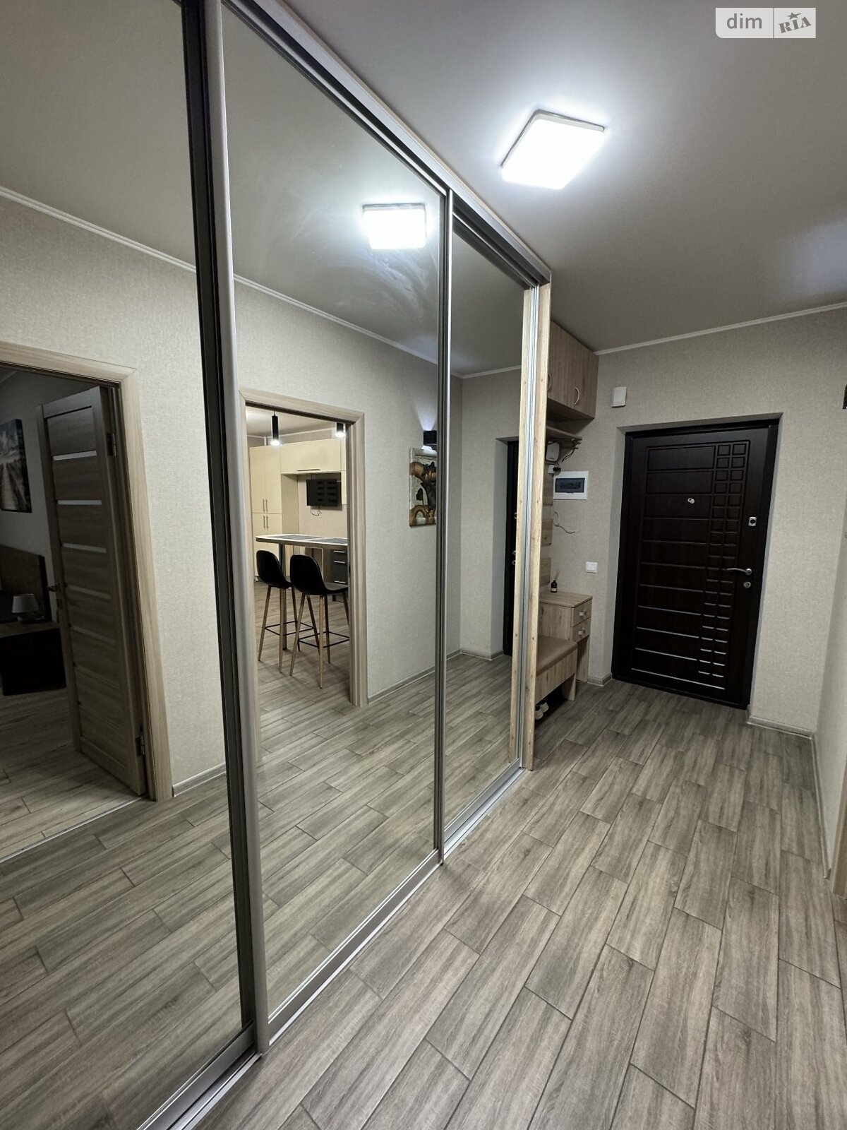 Продажа однокомнатной квартиры в Чернигове, на ул. Михнюка Олега 1А, район Красный Мост фото 1