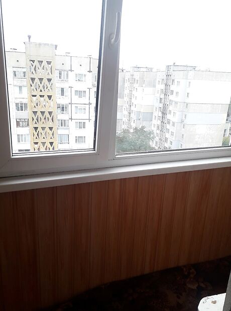 Продажа двухкомнатной квартиры в Чернигове, на ул. Савчука, район Красный Мост фото 1 Продажа двухкомнатной квартиры в Чернигове, на ул. Савчука, район Красный Мост фото 1