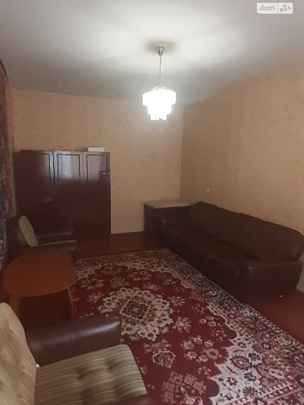 Продаж чотирикімнатної квартири в Чернігові, на вул. Красносільського 71, район Масани фото 1