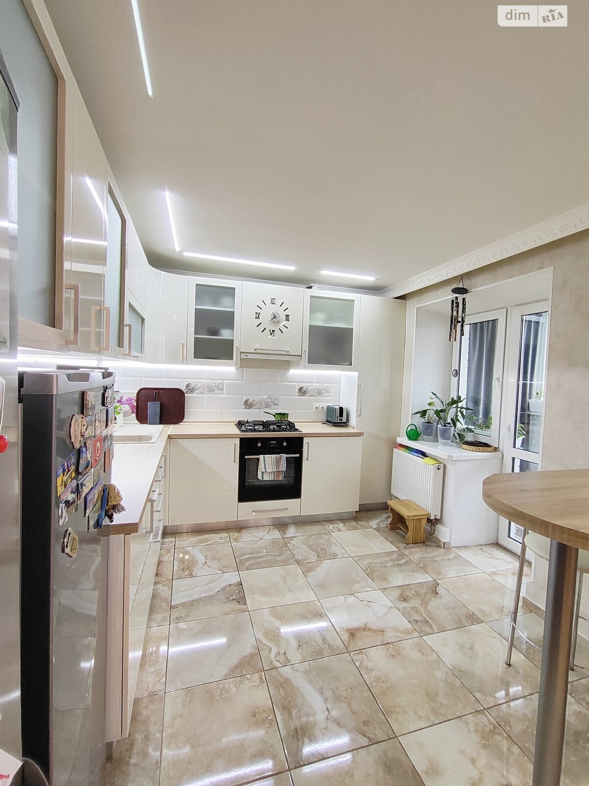 Продажа трехкомнатной квартиры в Чернигове, на ул. Красносельского 37, район Масаны фото 1