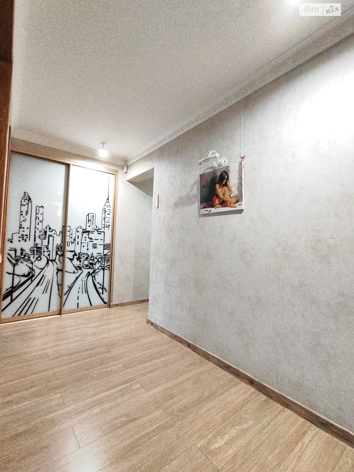 Продажа трехкомнатной квартиры в Чернигове, на ул. Красносельского 37, район Масаны фото 1