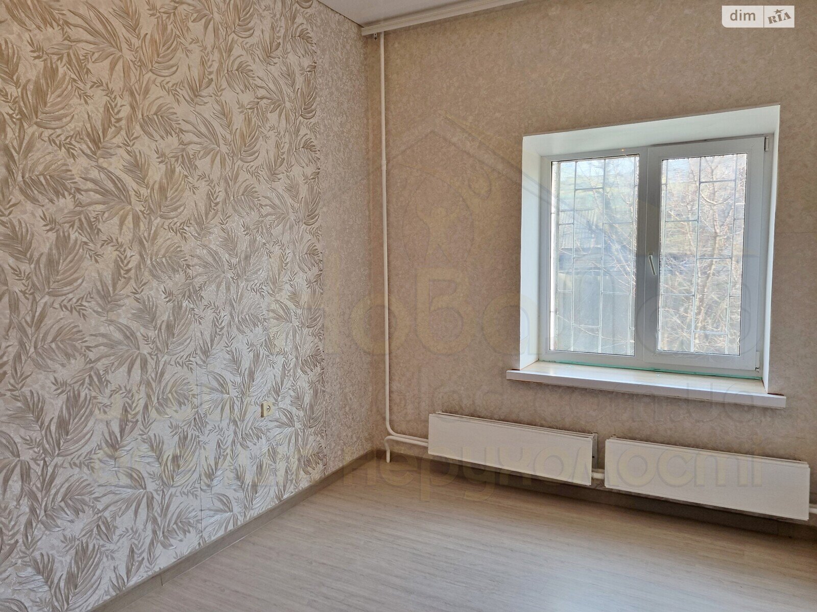 Продажа трехкомнатной квартиры в Чернигове, на ул. Нефтяников, район Масаны фото 1