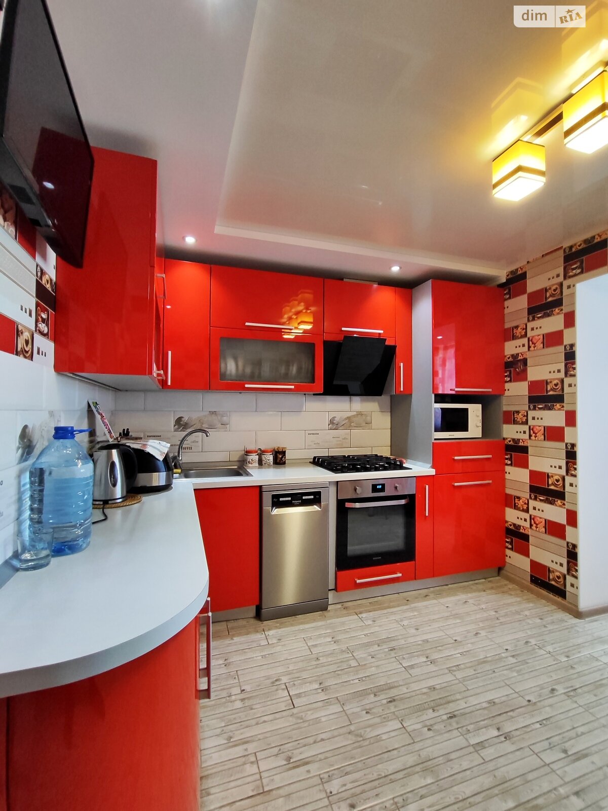 Продажа двухкомнатной квартиры в Чернигове, на ул. Независимости 68, район Масаны фото 1 Продажа двухкомнатной квартиры в Чернигове, на ул. Независимости 68, район Масаны фото 1