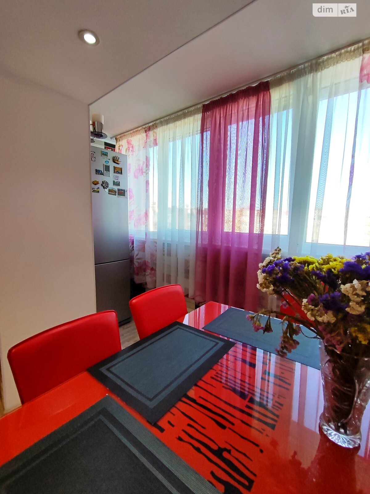 Продажа двухкомнатной квартиры в Чернигове, на ул. Независимости 68, район Масаны фото 1 Продажа двухкомнатной квартиры в Чернигове, на ул. Независимости 68, район Масаны фото 1