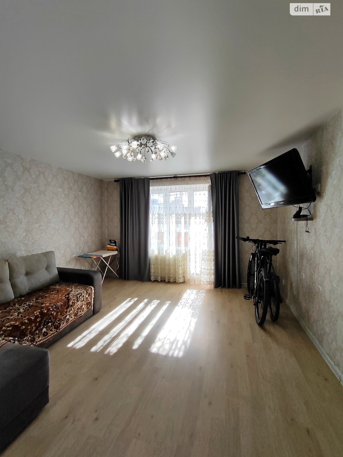 Продажа двухкомнатной квартиры в Чернигове, на ул. Независимости 68, район Масаны фото 1 Продажа двухкомнатной квартиры в Чернигове, на ул. Независимости 68, район Масаны фото 1