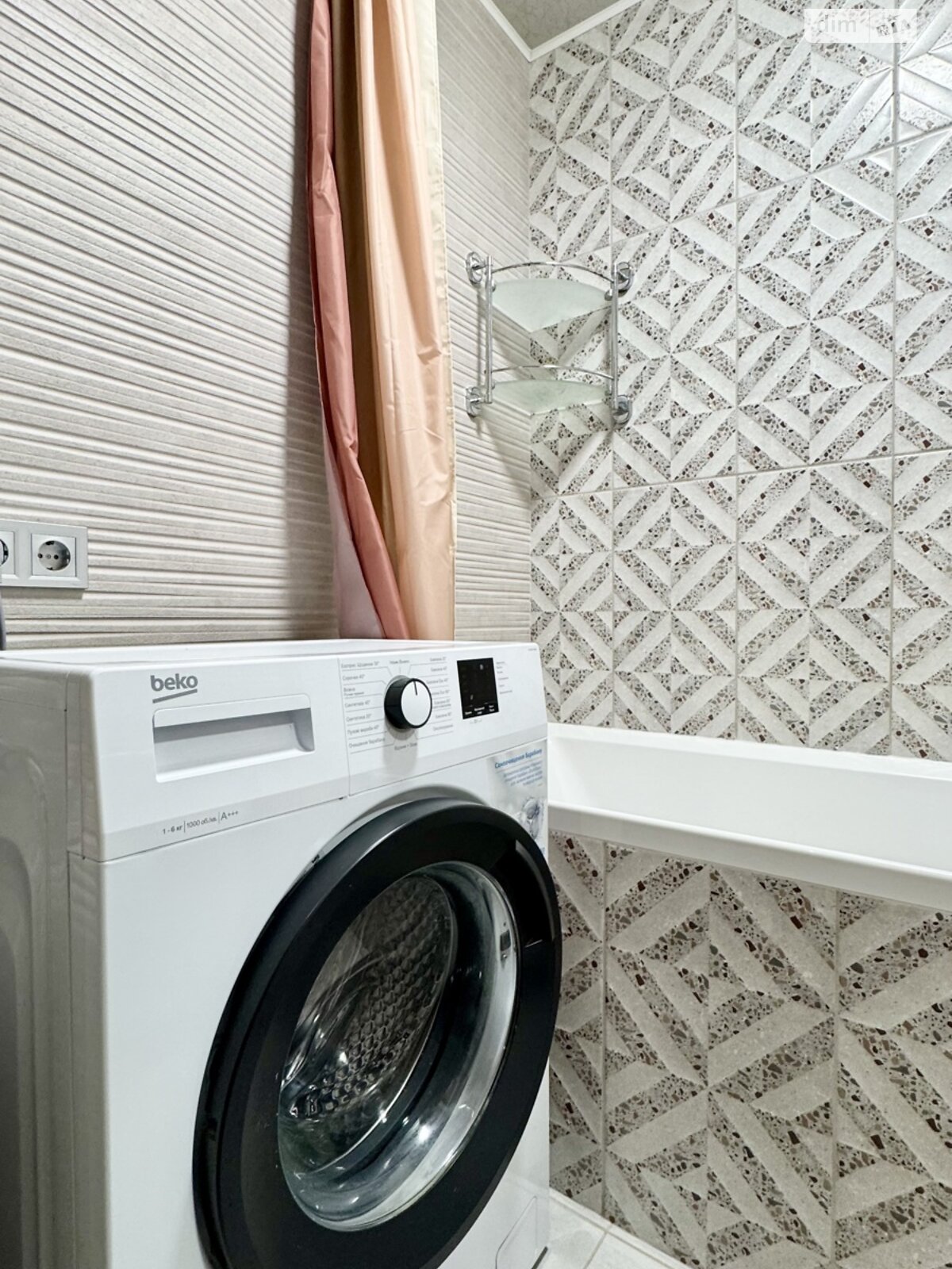 Продажа однокомнатной квартиры в Чернигове, на ул. Независимости 14, район Масаны фото 1