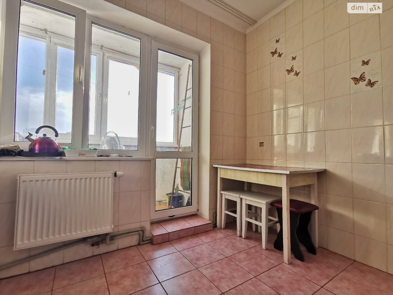 Продажа однокомнатной квартиры в Чернигове, на ул. Независимости 74, кв. 202, район Масаны фото 1