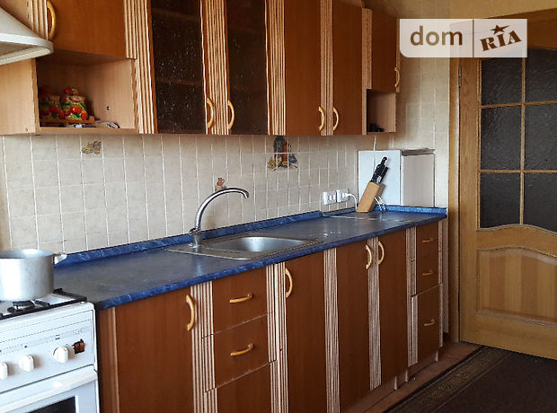 Продажа квартиры, 4 ком., Чернигов, р‑н. Мегацентр, Пятницкая улица Продажа квартиры, 4 ком., Чернигов, р‑н. Мегацентр, Пятницкая улица