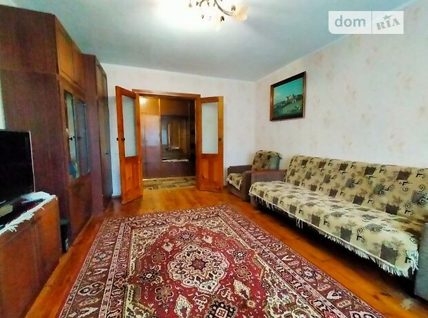 Продажа трехкомнатной квартиры в Чернигове, на ул. Черновола Вячеслава, район Новозаводской фото 1 Продажа трехкомнатной квартиры в Чернигове, на ул. Черновола Вячеслава, район Новозаводской фото 1