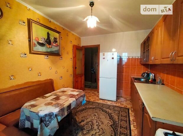 Продажа трехкомнатной квартиры в Чернигове, на ул. Черновола Вячеслава, район Новозаводской фото 1 Продажа трехкомнатной квартиры в Чернигове, на ул. Черновола Вячеслава, район Новозаводской фото 1
