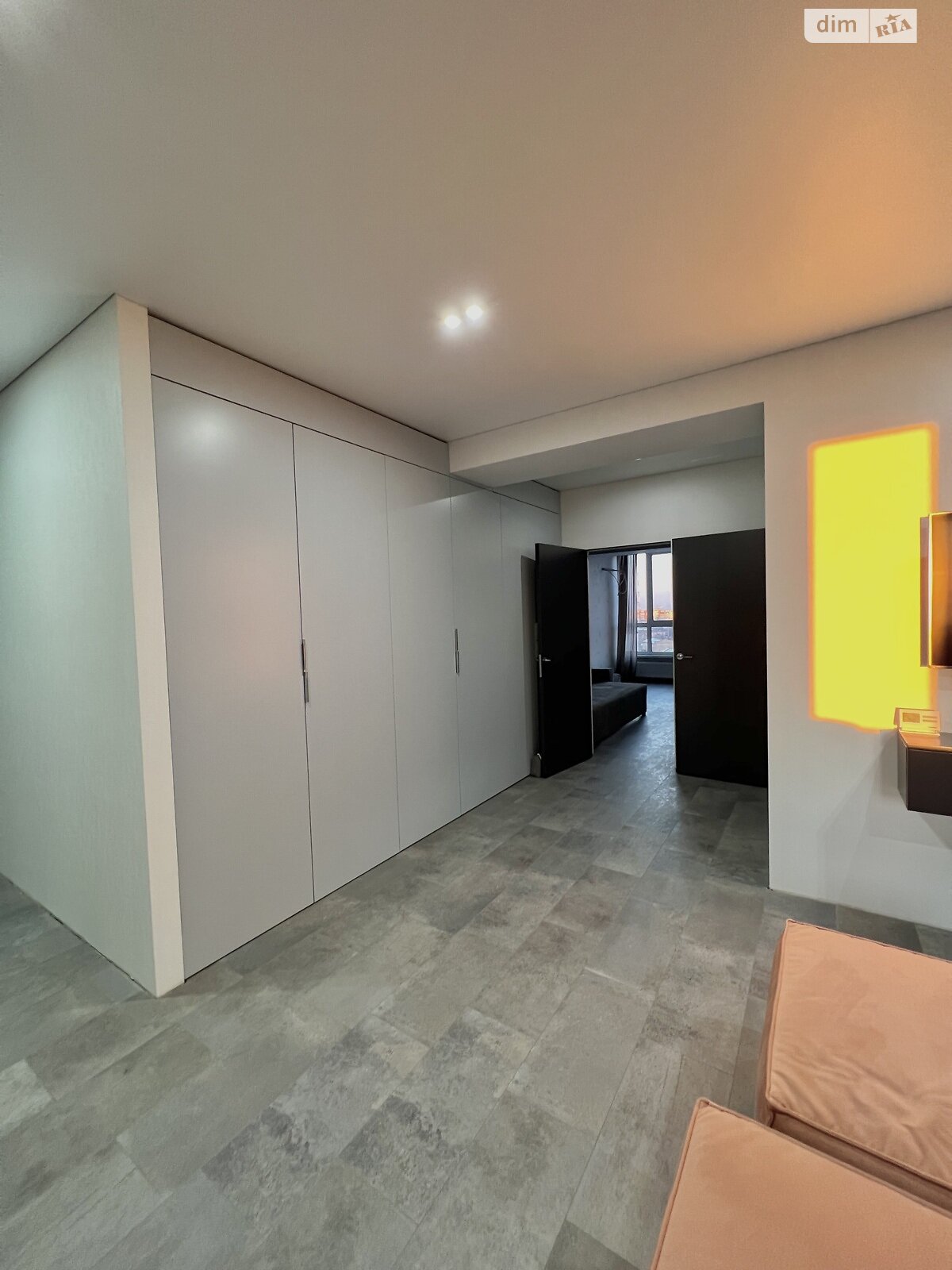 Продажа четырехкомнатной квартиры в Чернигове, на ул. Жабинского 2В, район Новозаводской фото 1