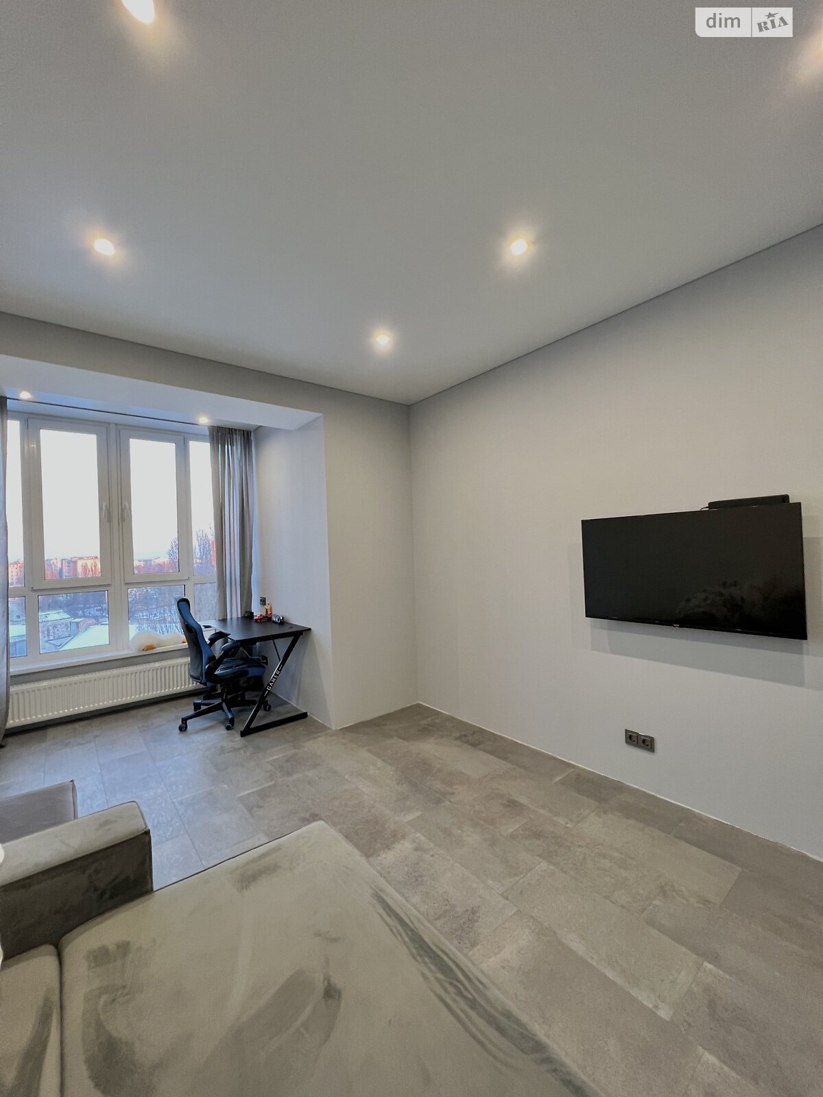 Продажа четырехкомнатной квартиры в Чернигове, на ул. Жабинского 2В, район Новозаводской фото 1