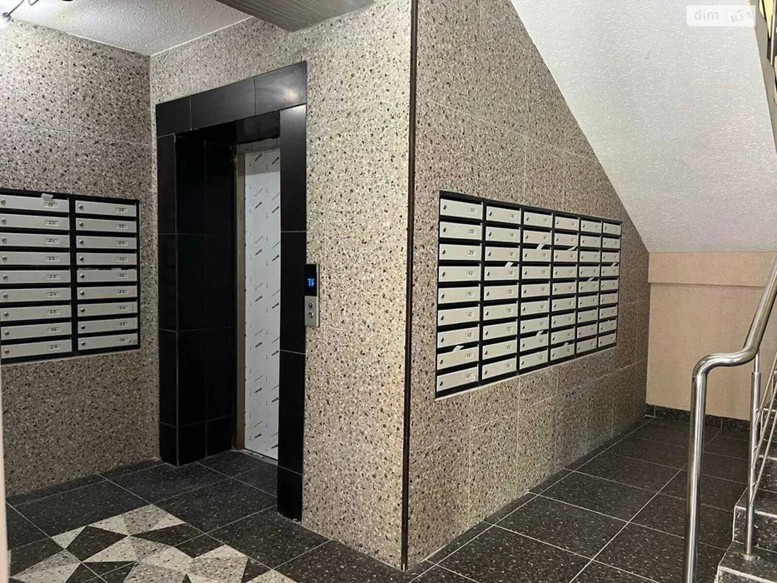 Продажа двухкомнатной квартиры в Чернигове, на ул. Любецкая 106А, район Новозаводской фото 1 Продажа двухкомнатной квартиры в Чернигове, на ул. Любецкая 106А, район Новозаводской фото 1