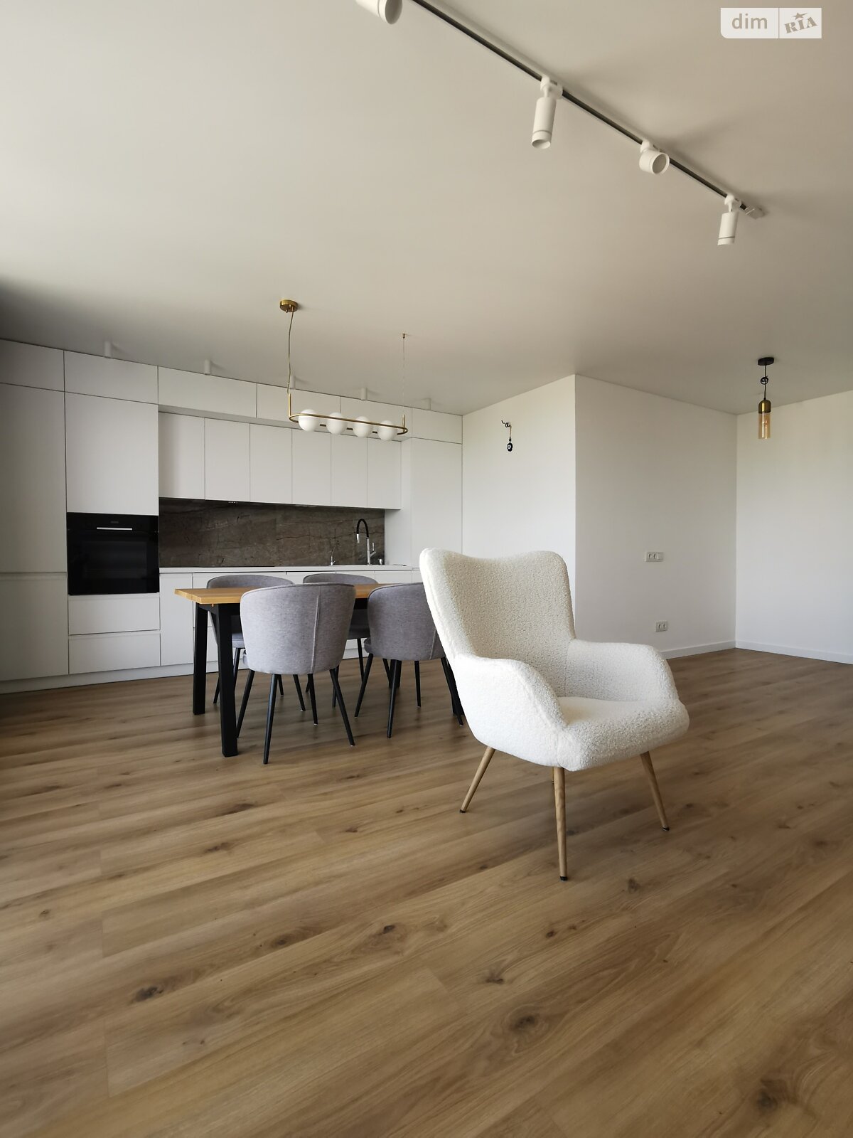 Продажа двухкомнатной квартиры в Чернигове, на ул. Независимости 25, район Новозаводской фото 1