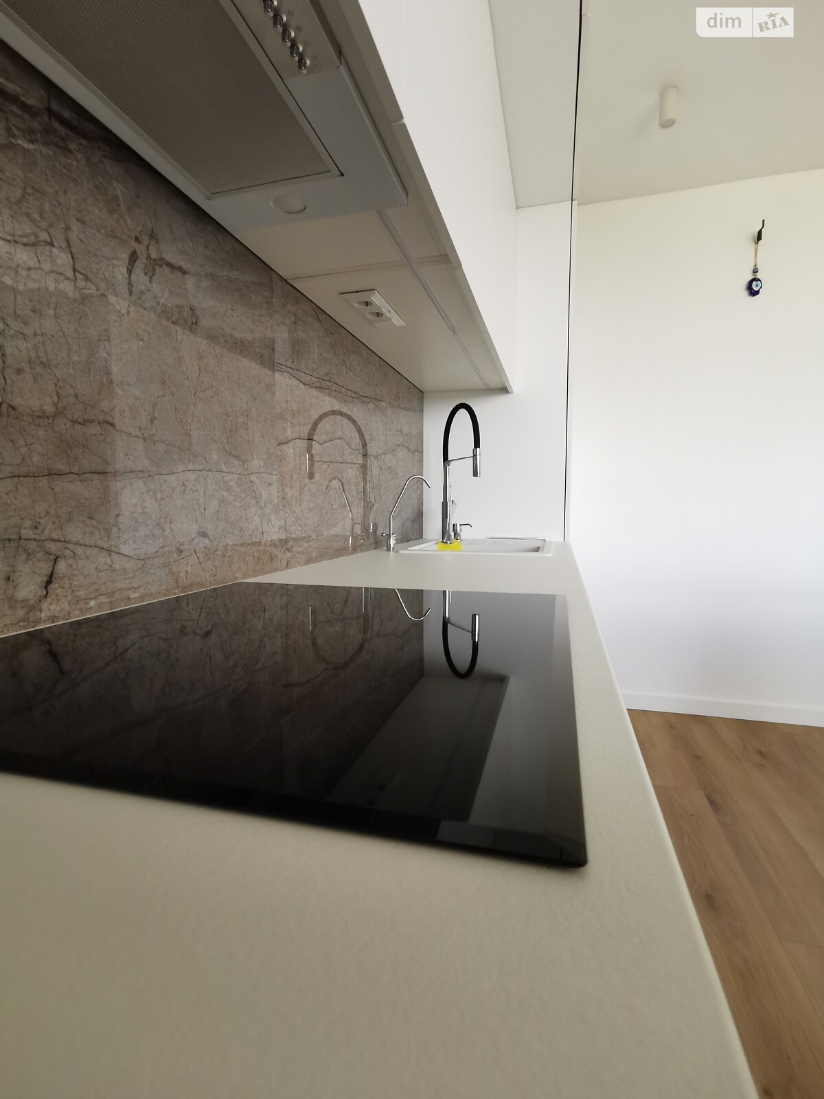 Продажа двухкомнатной квартиры в Чернигове, на ул. Независимости 25, район Новозаводской фото 1