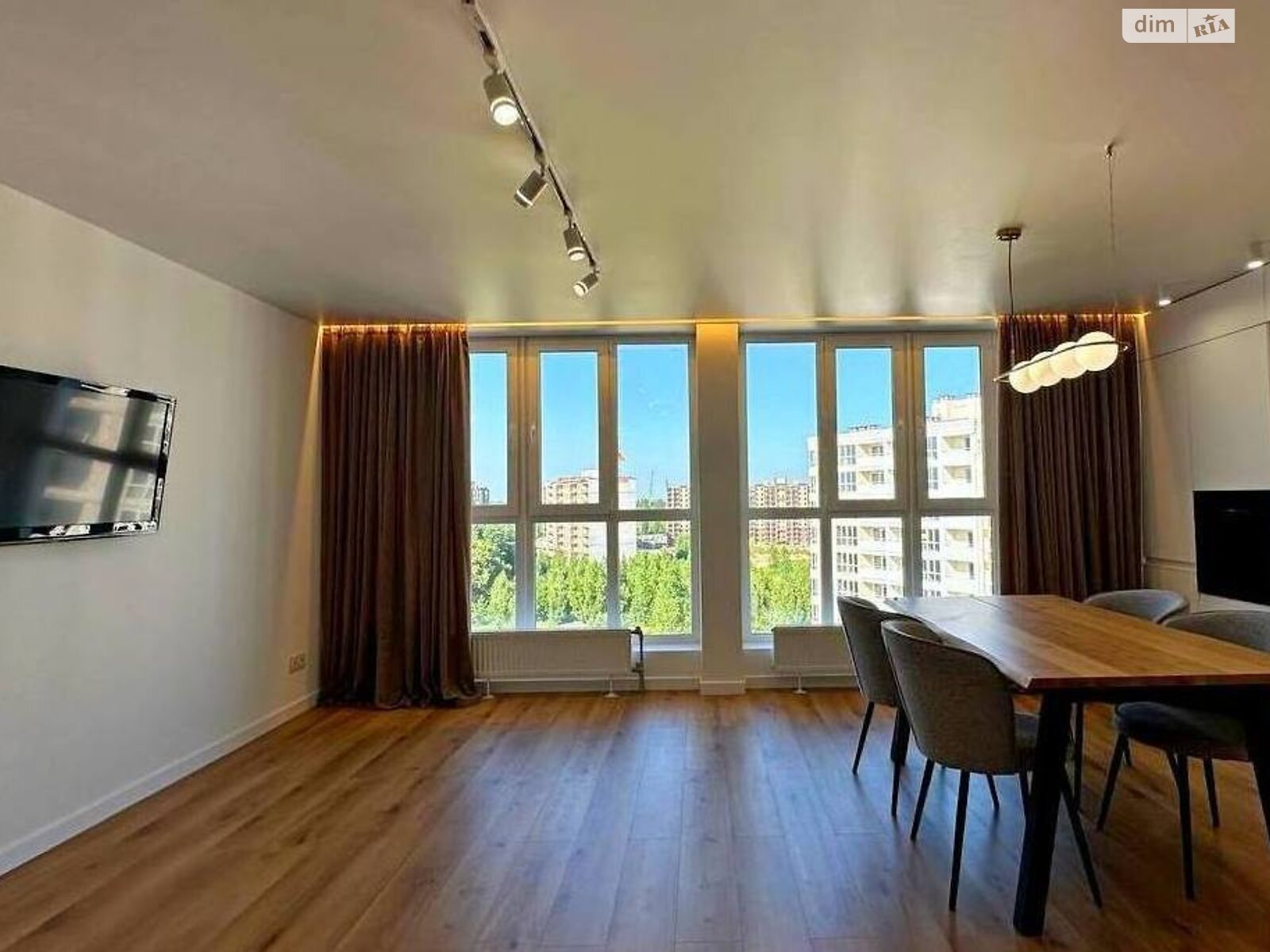 Продажа двухкомнатной квартиры в Чернигове, на ул. Независимости 25, район Новозаводской фото 1 Продажа двухкомнатной квартиры в Чернигове, на ул. Независимости 25, район Новозаводской фото 1