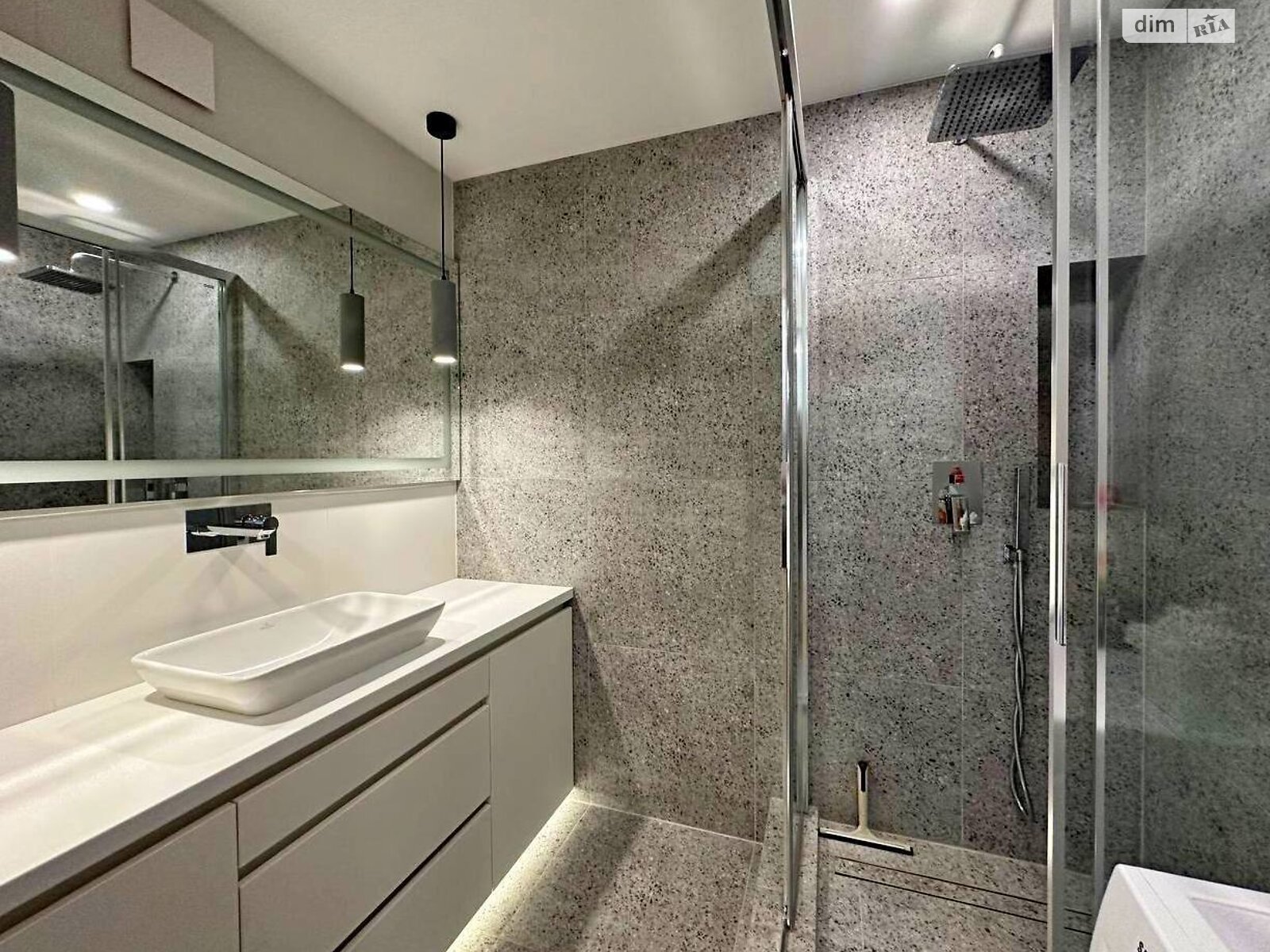 Продажа двухкомнатной квартиры в Чернигове, на ул. Независимости 25, район Новозаводской фото 1 Продажа двухкомнатной квартиры в Чернигове, на ул. Независимости 25, район Новозаводской фото 1