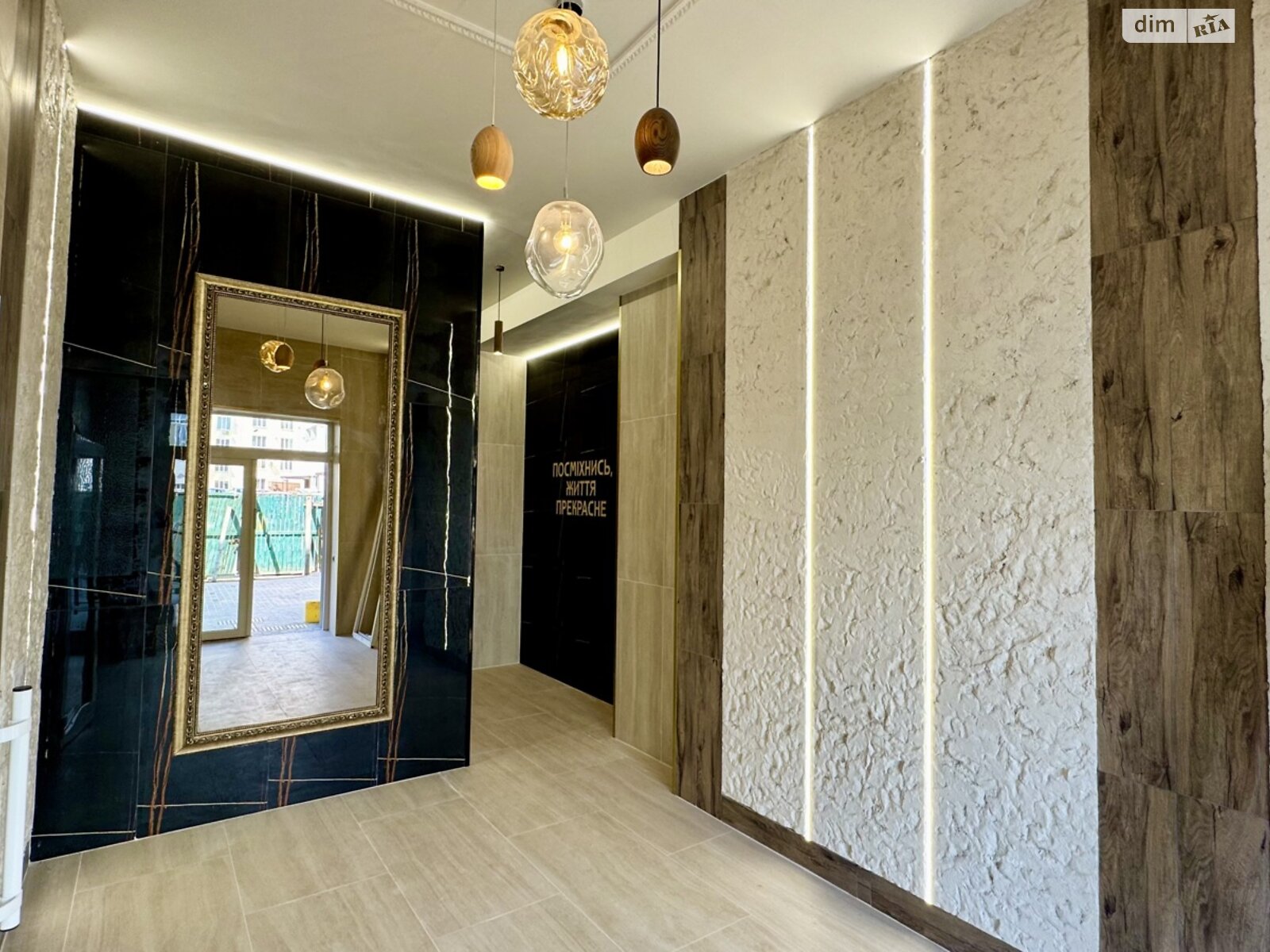 Продажа однокомнатной квартиры в Чернигове, на ул. Независимости 21, район Новозаводской фото 1 Продажа однокомнатной квартиры в Чернигове, на ул. Независимости 21, район Новозаводской фото 1