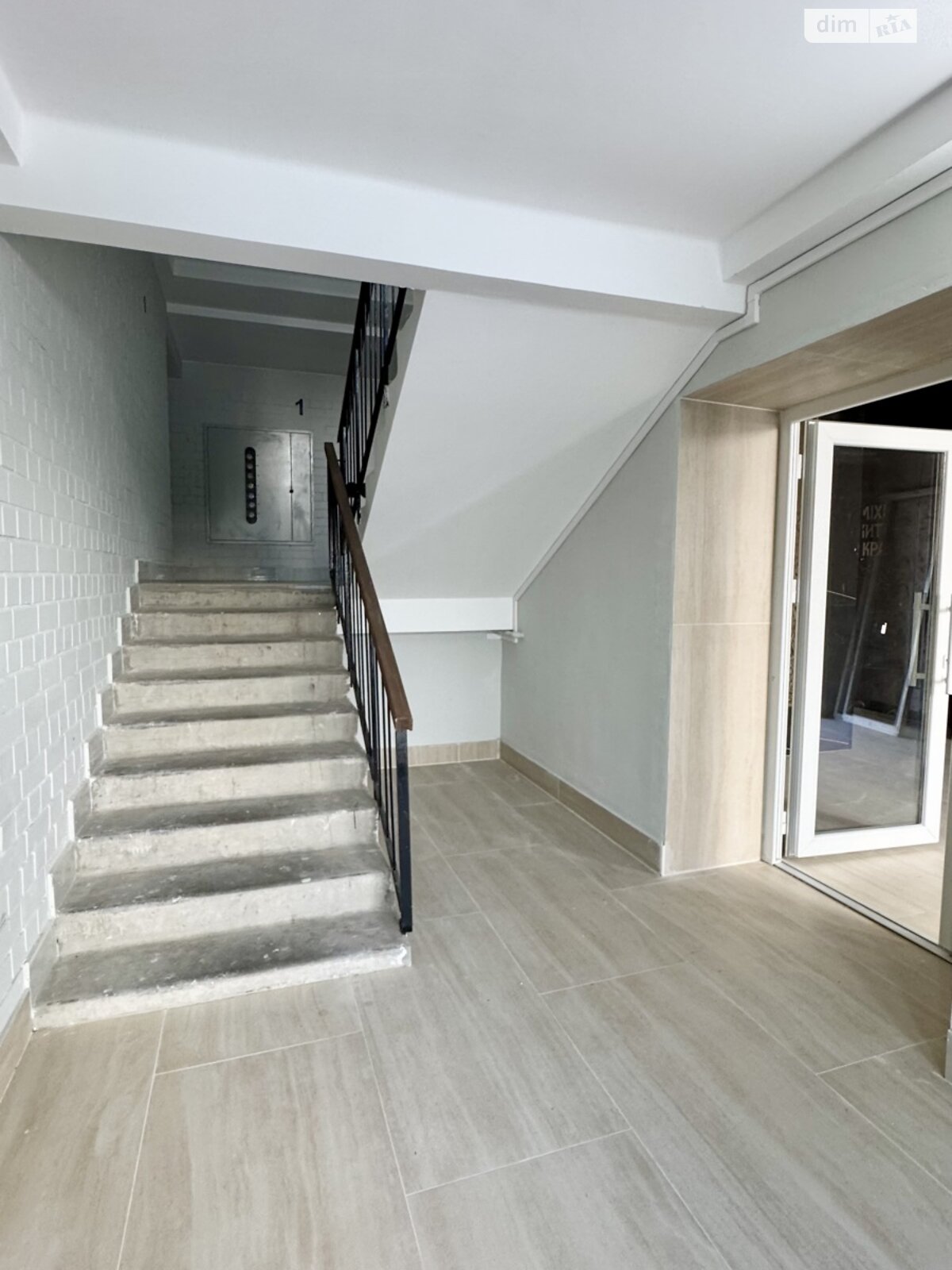 Продажа однокомнатной квартиры в Чернигове, на ул. Независимости 21, район Новозаводской фото 1 Продажа однокомнатной квартиры в Чернигове, на ул. Независимости 21, район Новозаводской фото 1