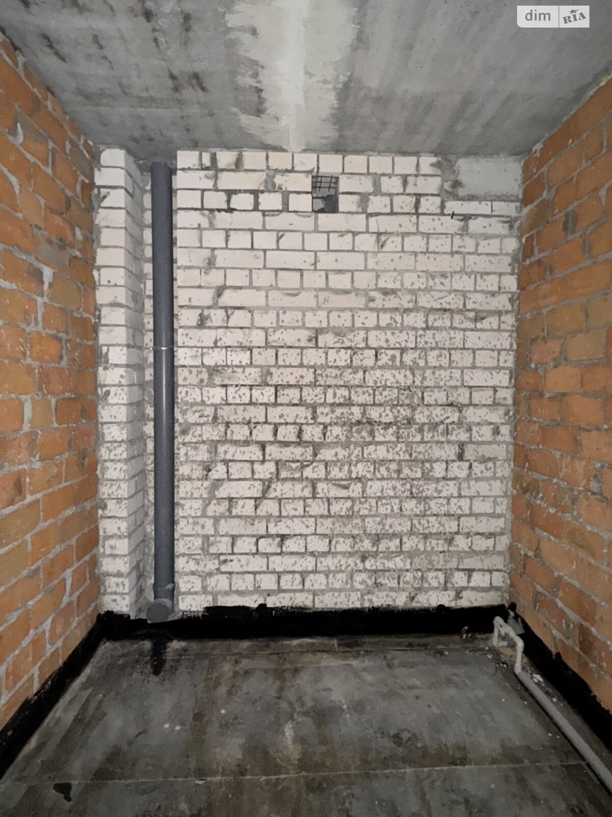 Продажа однокомнатной квартиры в Чернигове, на ул. Независимости 21, район Новозаводской фото 1 Продажа однокомнатной квартиры в Чернигове, на ул. Независимости 21, район Новозаводской фото 1