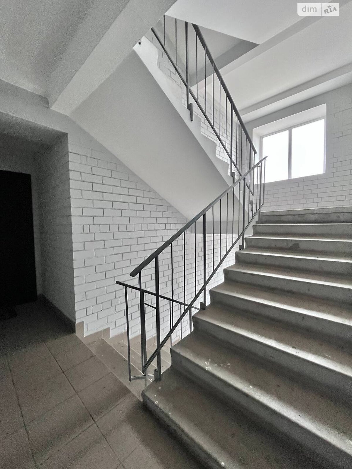 Продажа двухкомнатной квартиры в Чернигове, на ул. Степана Бандеры 31Б, район Новозаводской фото 1 Продажа двухкомнатной квартиры в Чернигове, на ул. Степана Бандеры 31Б, район Новозаводской фото 1