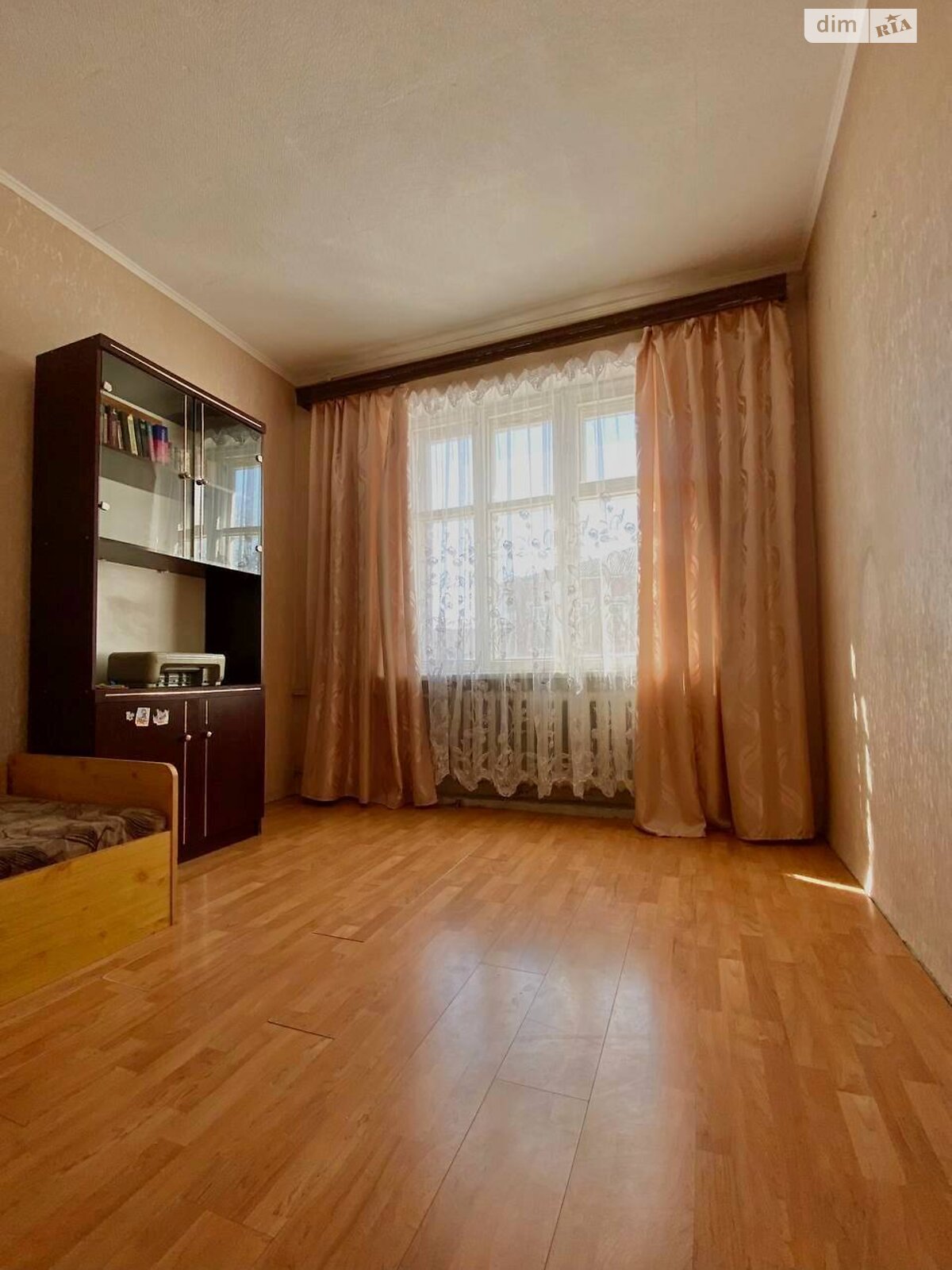 Продажа трехкомнатной квартиры в Чернигове, на ул. Ремесленная 53, район Новозаводской фото 1