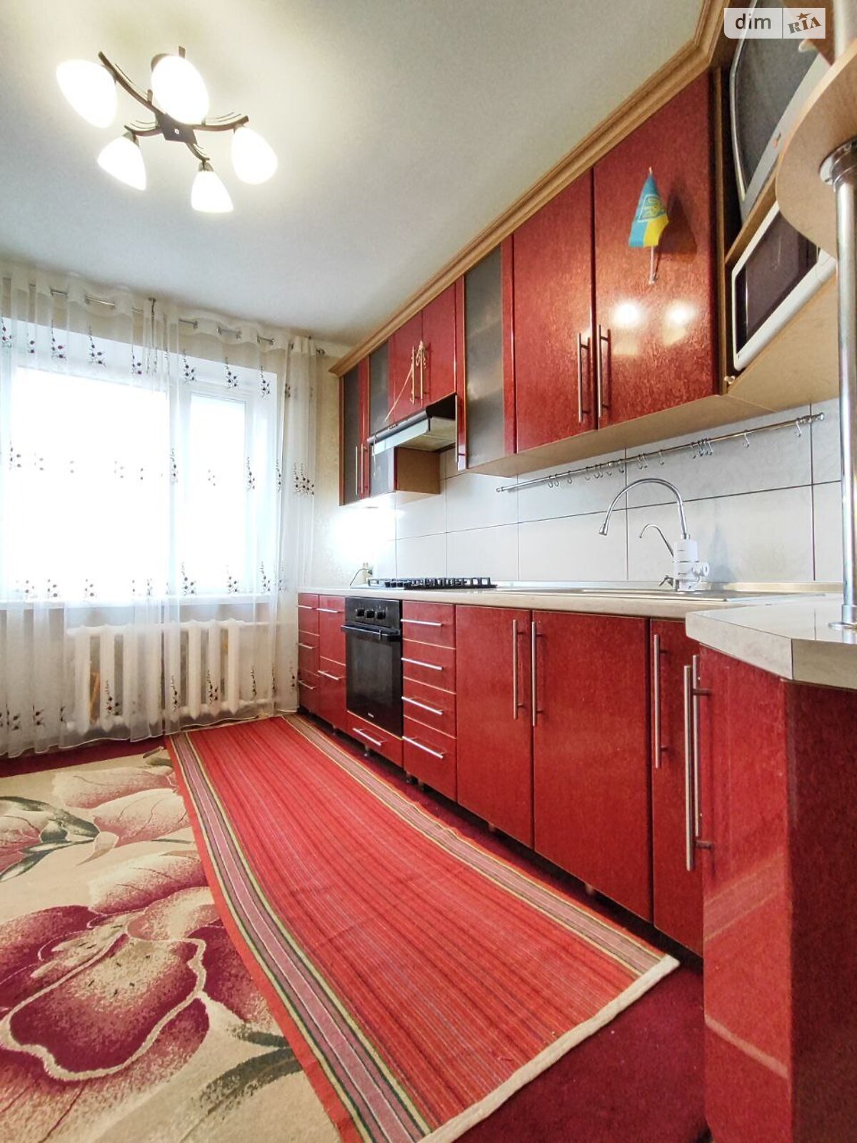 Продаж трикімнатної квартири в Чернігові, на вул. Старобілоуська 14В, район Новозаводський фото 1