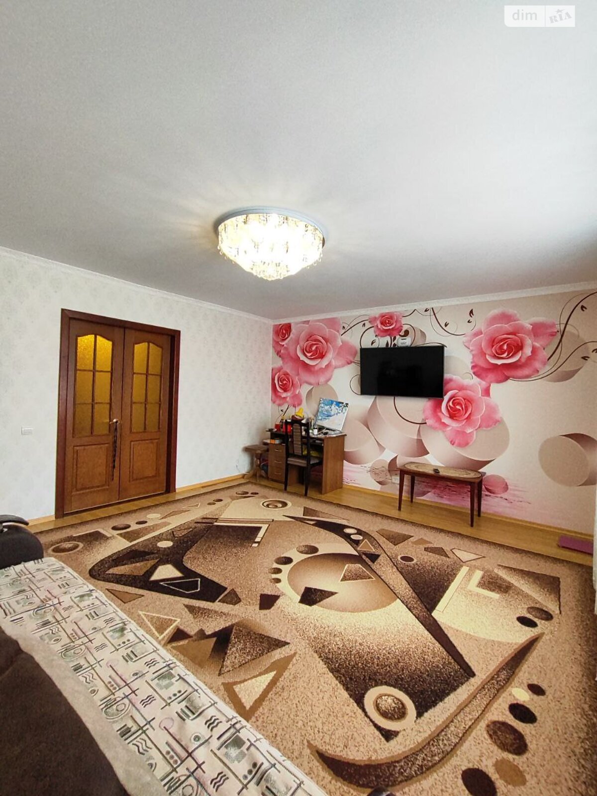 Продажа трехкомнатной квартиры в Чернигове, на ул. Старобелоусская 14В, район Новозаводской фото 1