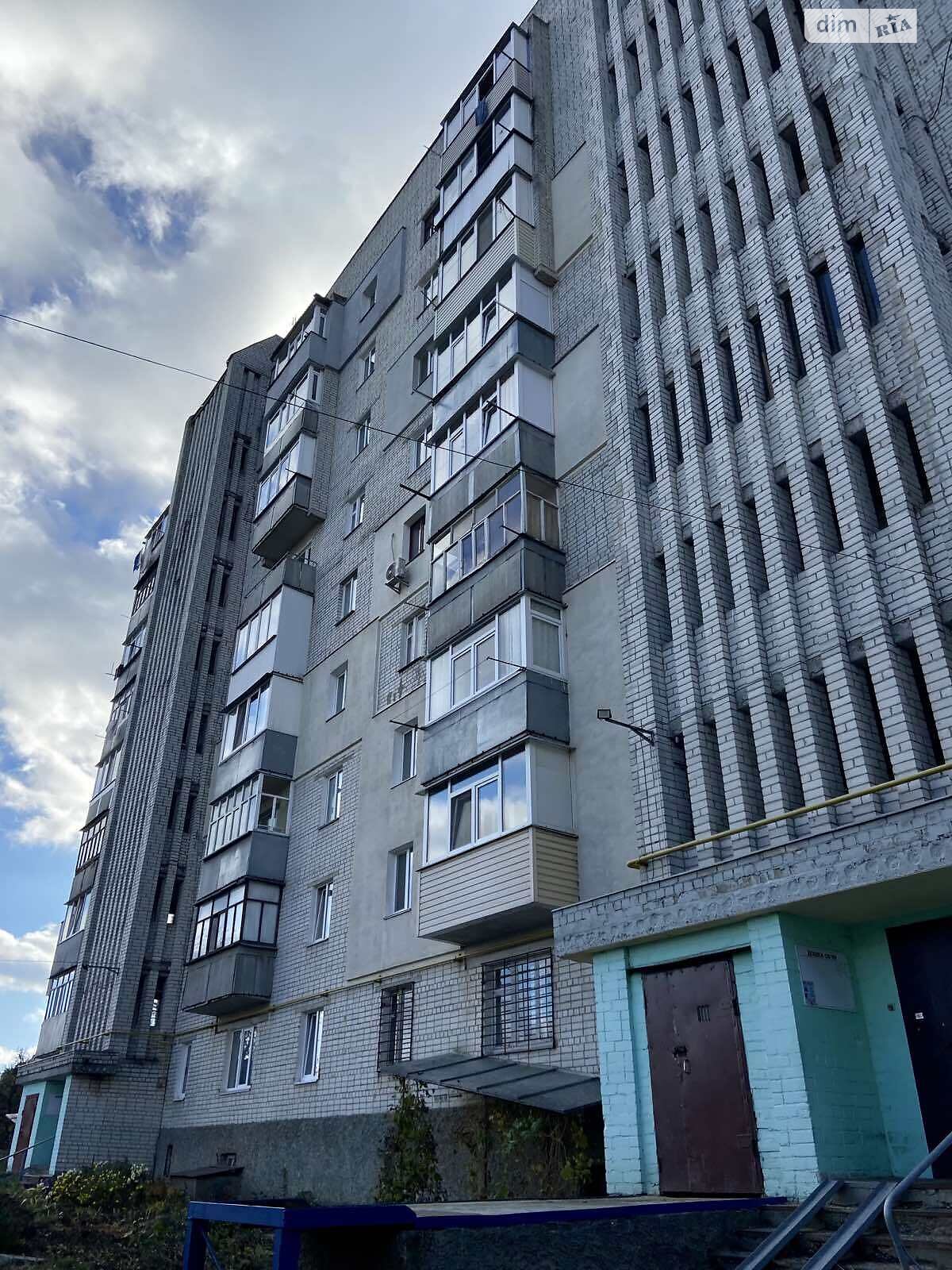 Продаж однокімнатної квартири в Чернігові, на просп. Миру 189, район Ремзавод фото 1