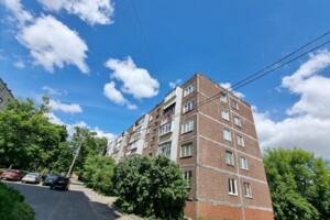 Продажа трехкомнатной квартиры в Чернигове, на ул. Спасателей 4, район Ремзавод фото 2