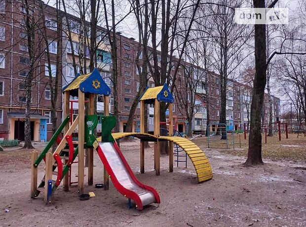 Продажа двухкомнатной квартиры в Чернигове, на ул. Волковича 13, район Ремзавод фото 1 Продажа двухкомнатной квартиры в Чернигове, на ул. Волковича 13, район Ремзавод фото 1