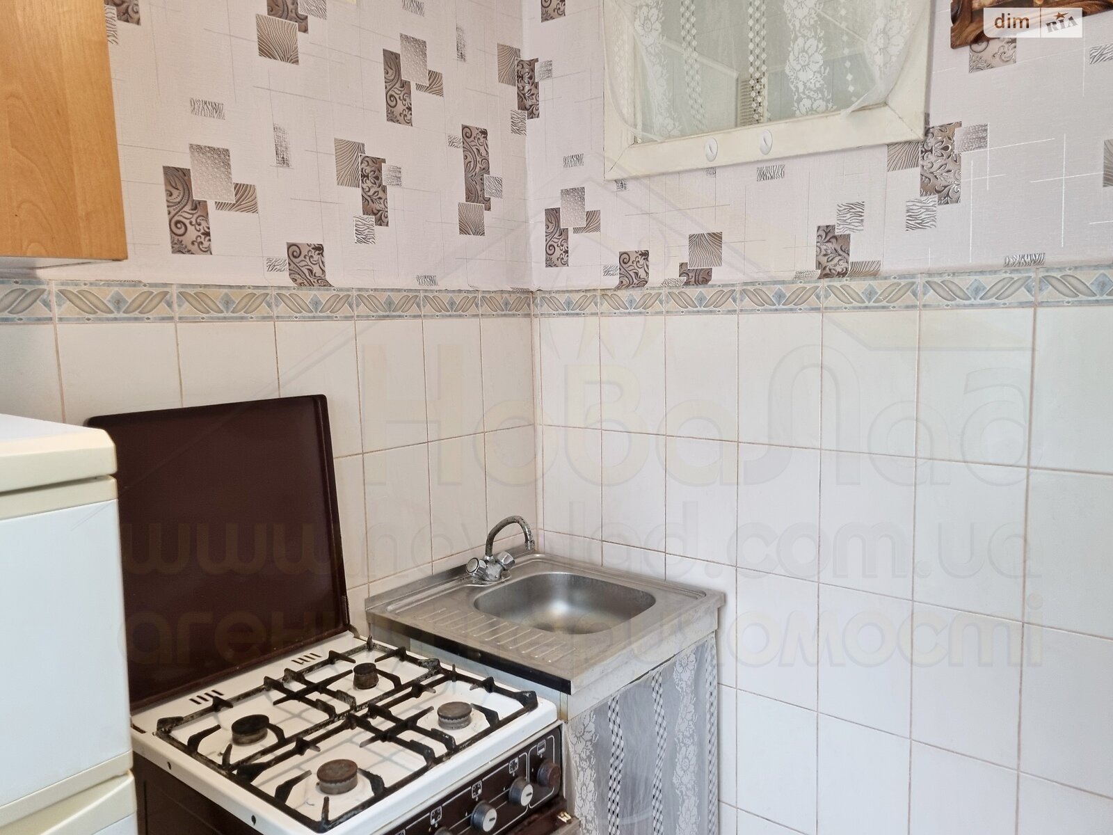 Продажа трехкомнатной квартиры в Чернигове, на ул. Космонавтов, район Рокоссовского фото 1 Продажа трехкомнатной квартиры в Чернигове, на ул. Космонавтов, район Рокоссовского фото 1