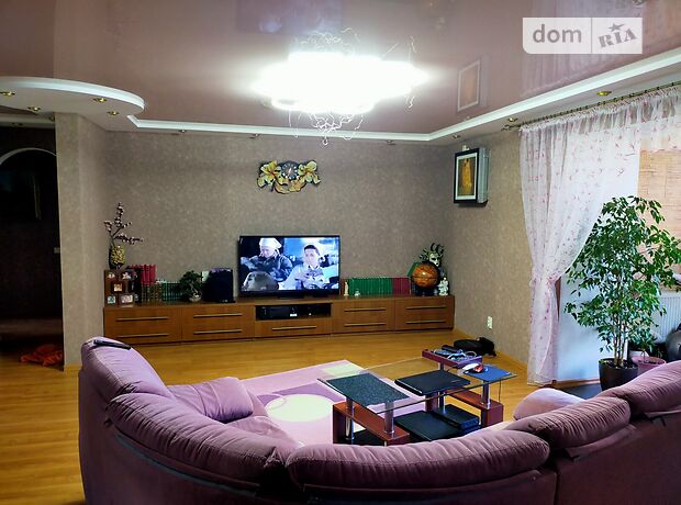Продажа трехкомнатной квартиры в Чернигове, на ул. Рокоссовского, район Рокоссовского фото 1 Продажа трехкомнатной квартиры в Чернигове, на ул. Рокоссовского, район Рокоссовского фото 1
