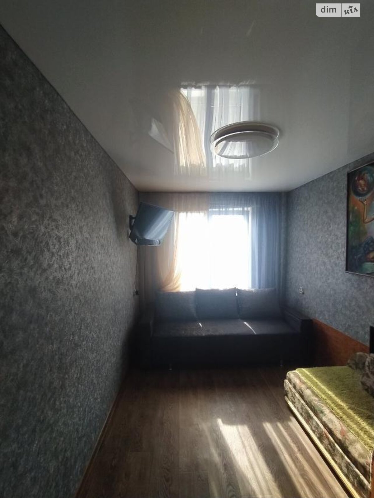 Продаж трикімнатної квартири в Чернігові, на вул. Космонавтів, район Рокосовського фото 1