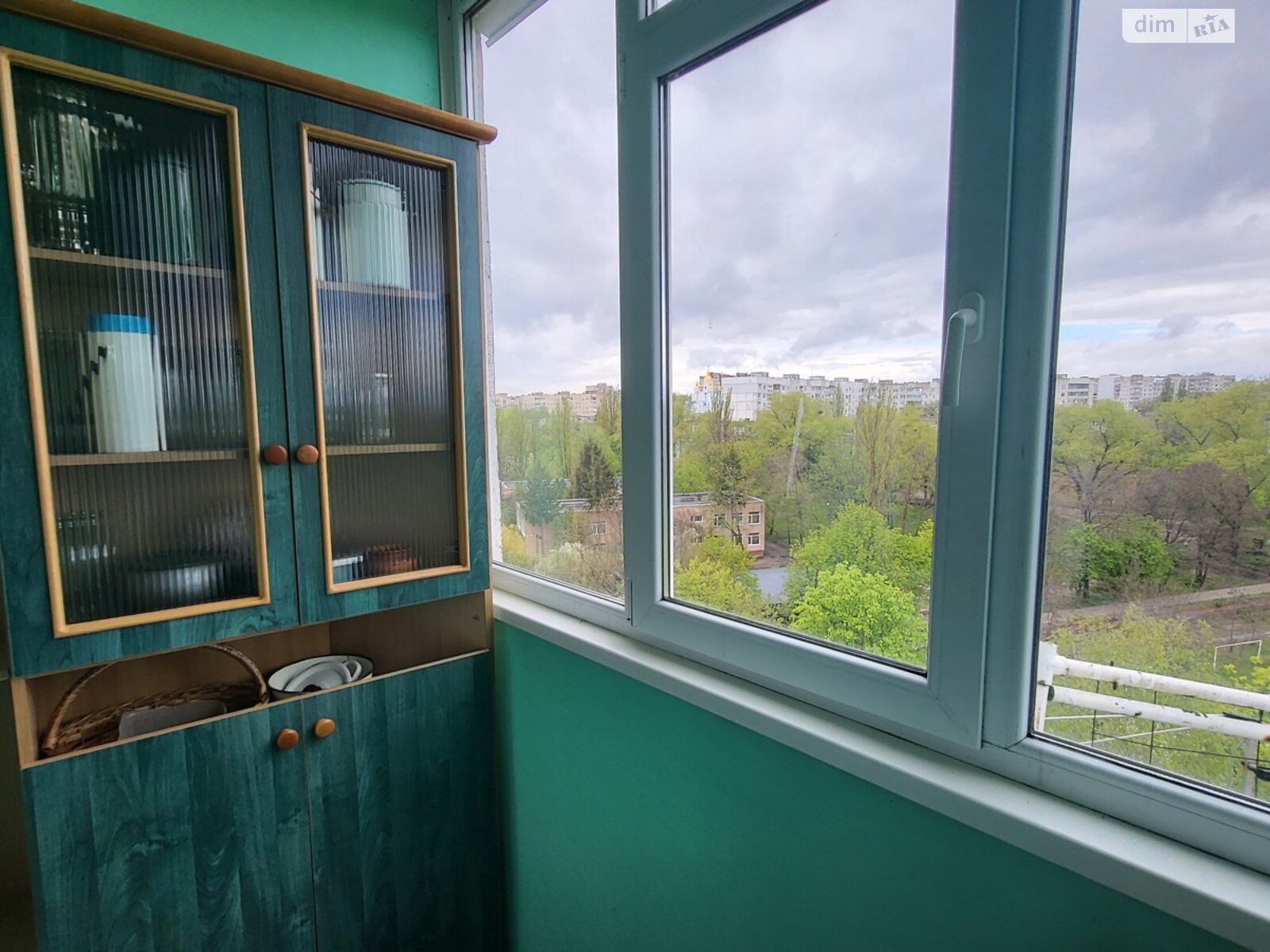 Продажа трехкомнатной квартиры в Чернигове, на ул. Защитников Украины, район Рокоссовского фото 1