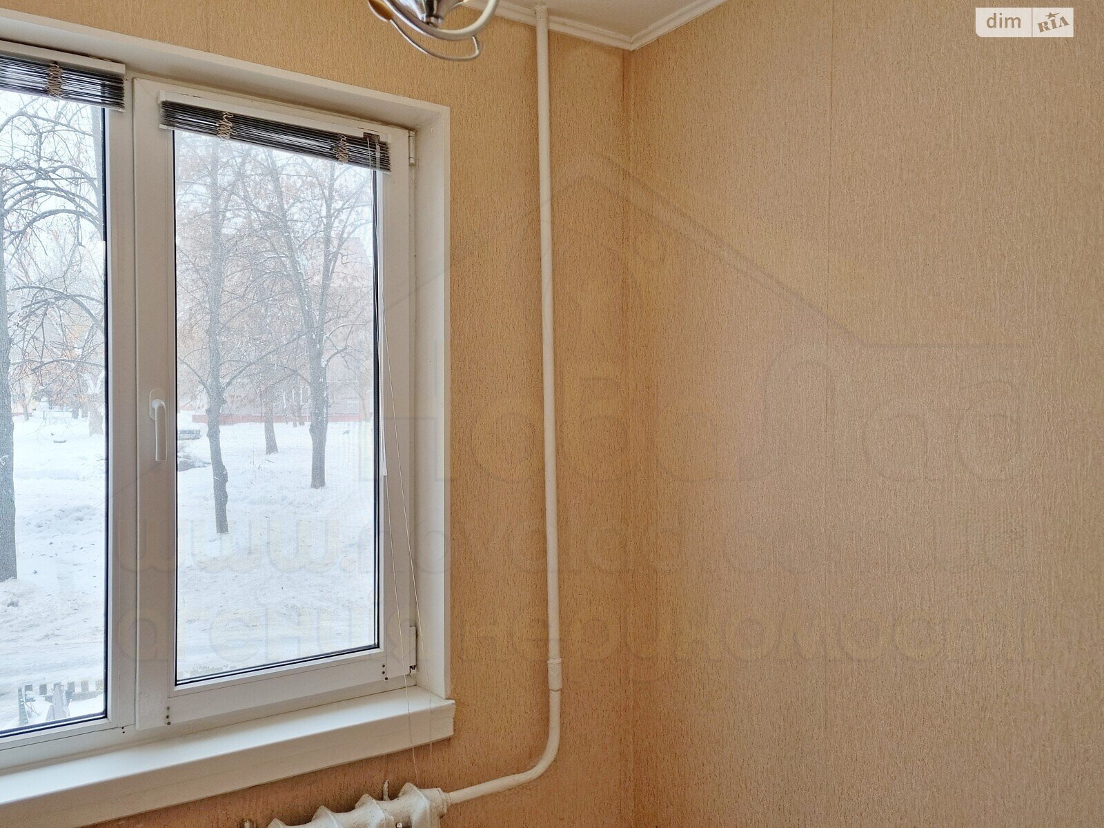 Продажа трехкомнатной квартиры в Чернигове, на ул. Защитников Украины, район Рокоссовского фото 1