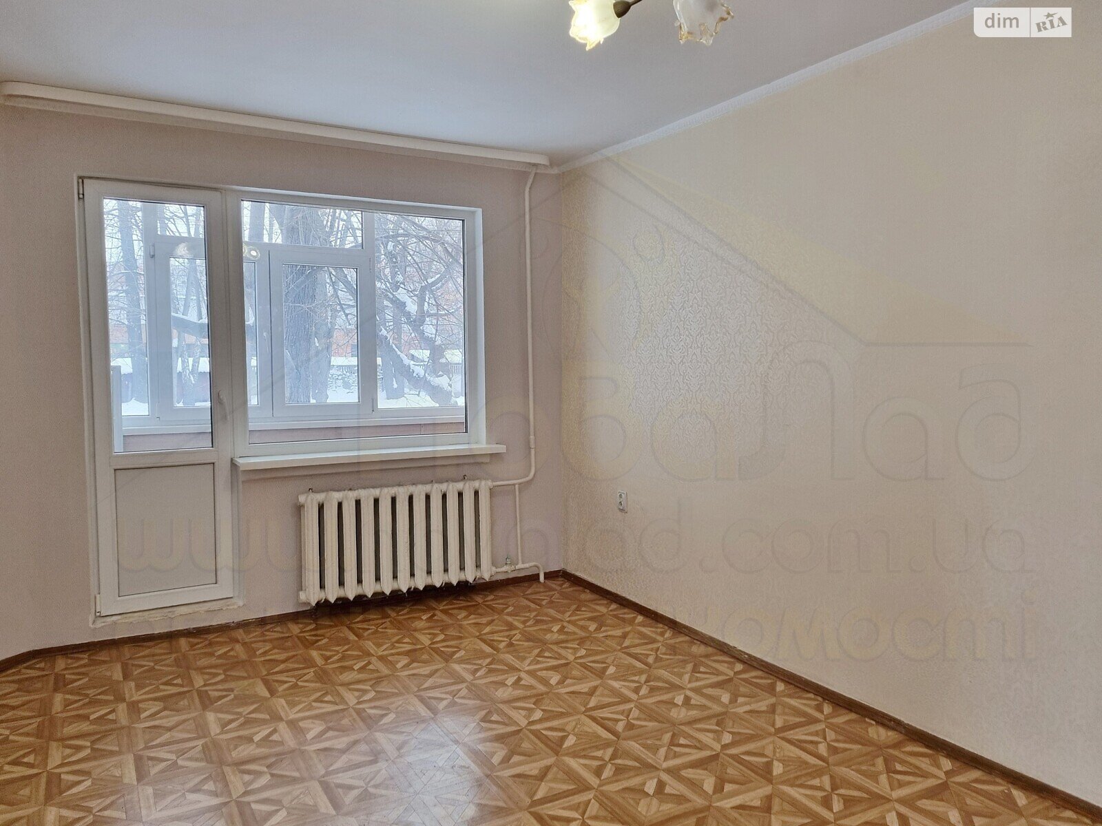 Продажа трехкомнатной квартиры в Чернигове, на ул. Защитников Украины, район Рокоссовского фото 1