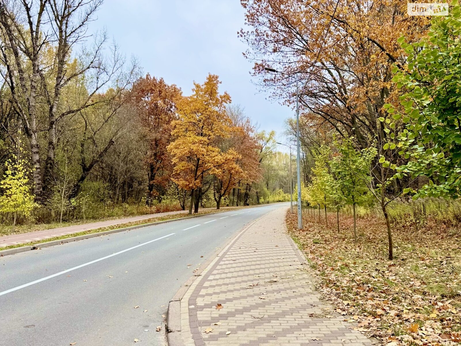 Продаж двокімнатної квартири в Чернігові, на вул. Паркова 7Д, район Савчук фото 1